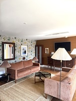 Superior Suite, Ensuite (Coach House) | Lounge