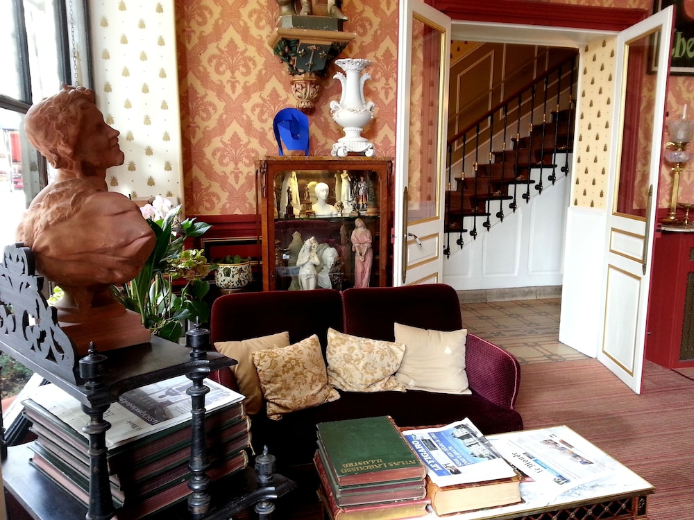 Hôtel de l'Abeille by null