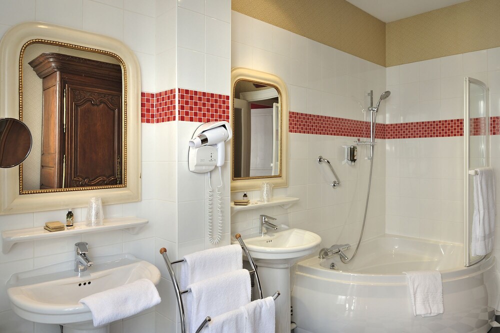 Hôtel de l'Abeille by null