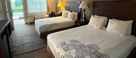 Premium bedding, in-room safe, desk, laptop workspace