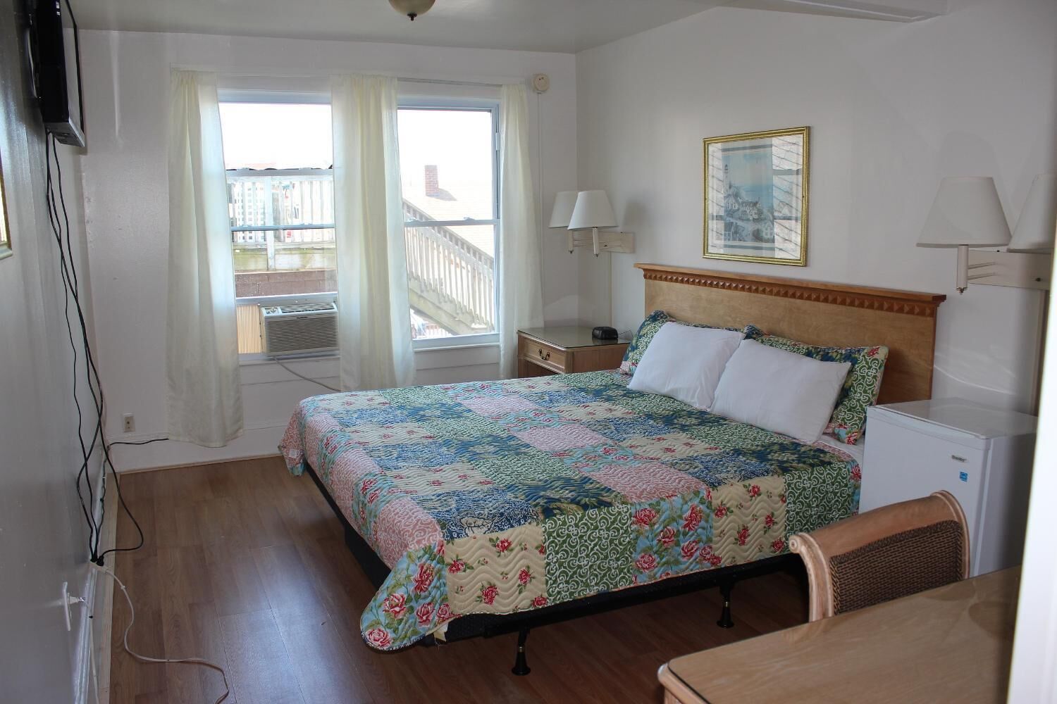 Ferros/tábuas de passar roupa, Wi-Fi de cortesia, roupa de cama