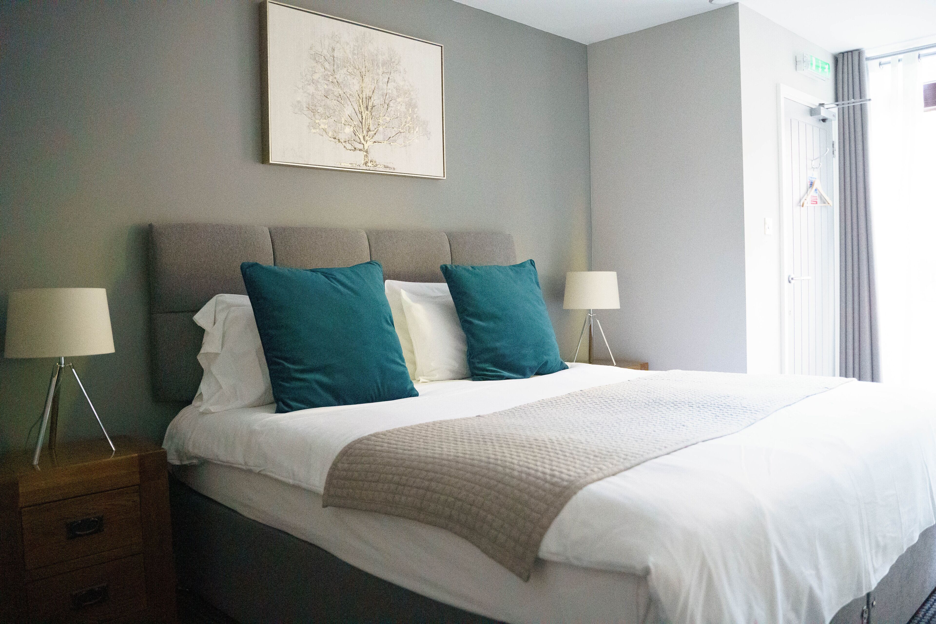 スタンダード ダブルまたはツインルーム エンスイート