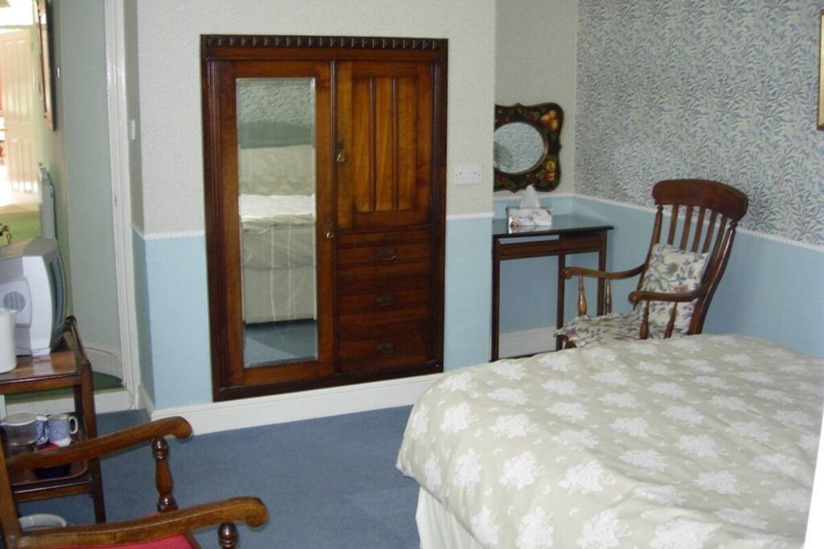 Double Room, Ensuite (Shower Room)