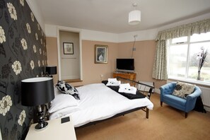 In-room safe, iron/ironing board, free WiFi