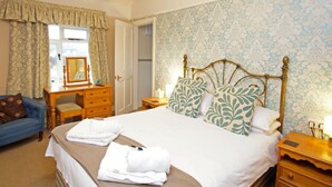 Unclassified image, 3 of 31, button - Devonshire Arms Inn (Skipton)