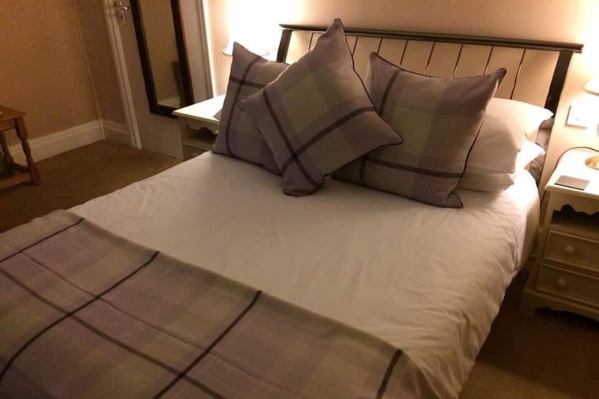 Double Room (Room1)