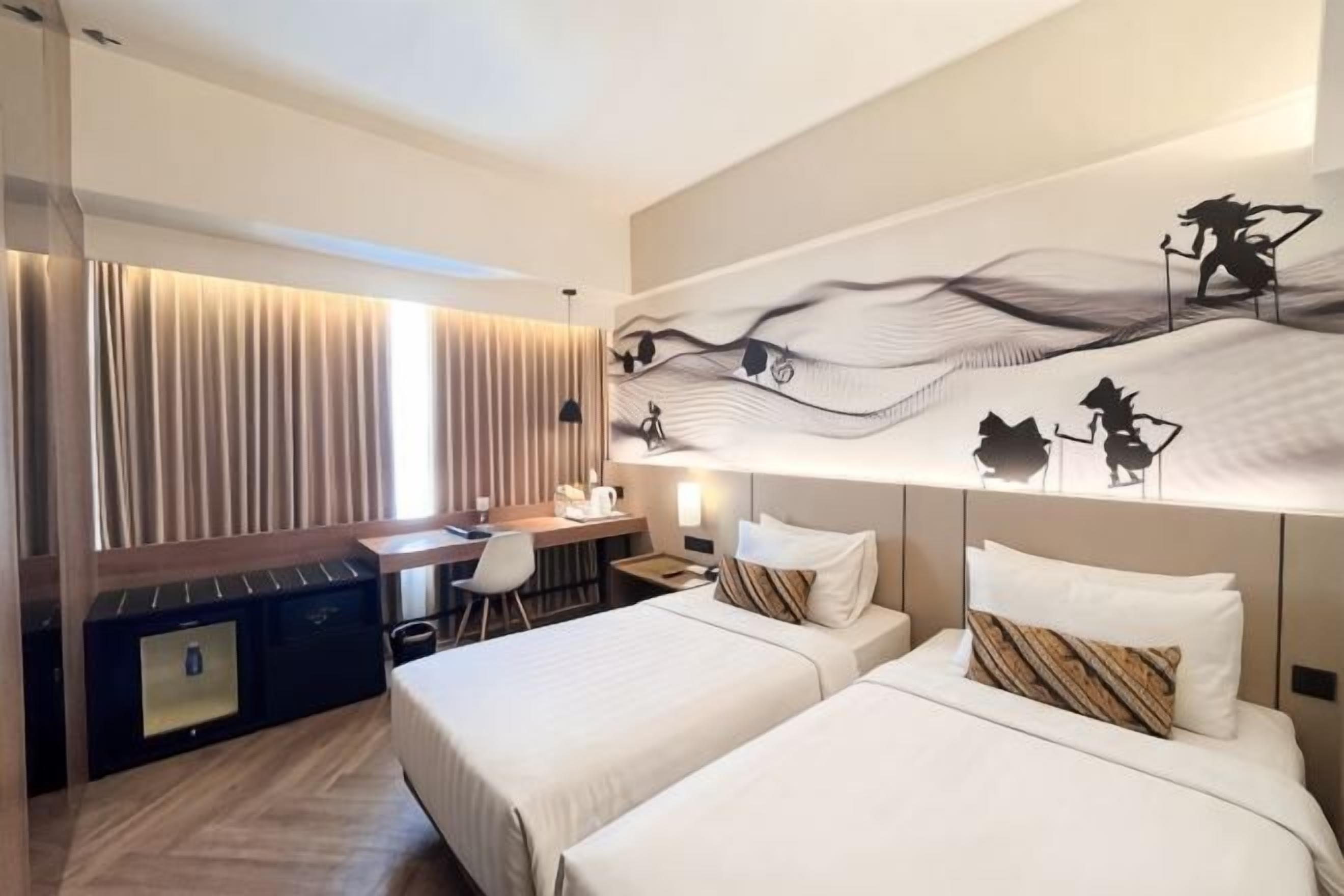 Premium bedding, minibar, in-room safe, desk