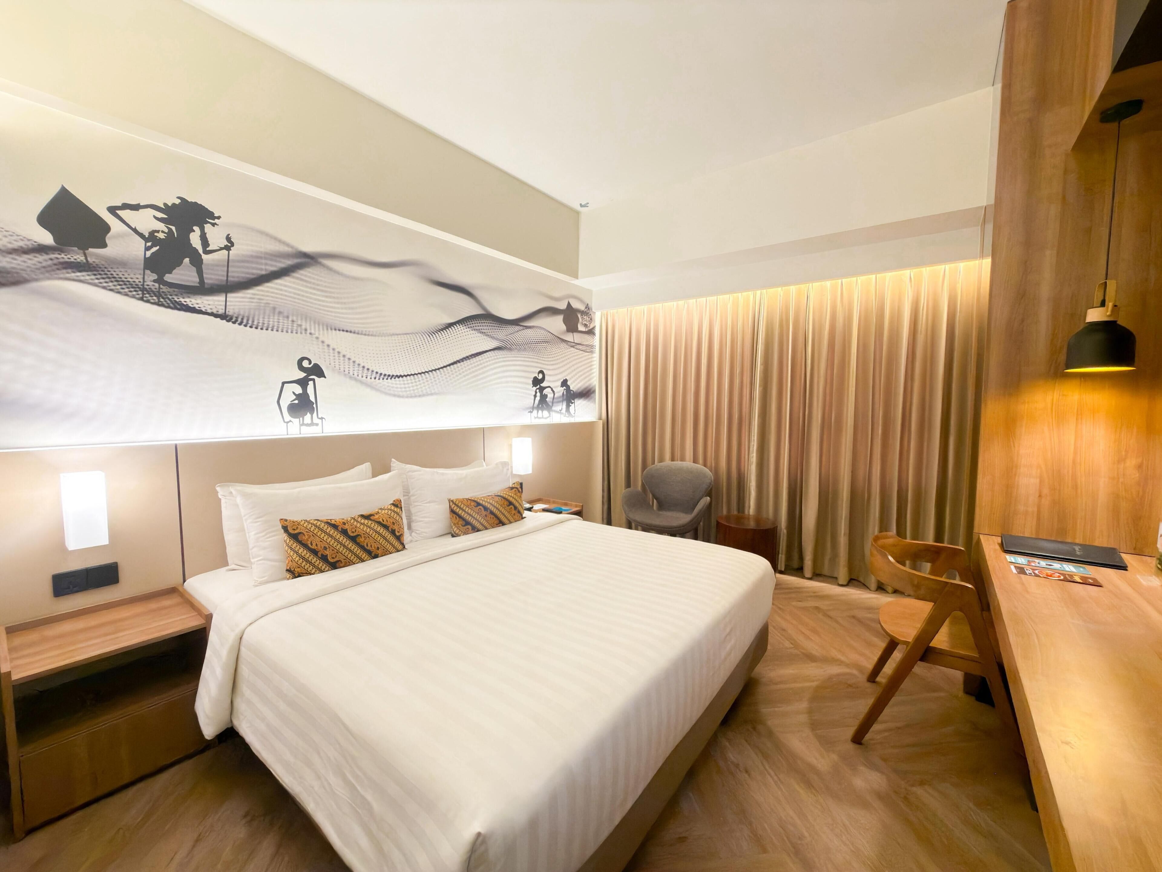 Grand-Doppelzimmer (Deluxe) | Hochwertige Bettwaren, Minibar, Zimmersafe, Schreibtisch