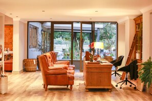 Reception - Otjiwa Safari Lodge (Otjiwarongo)