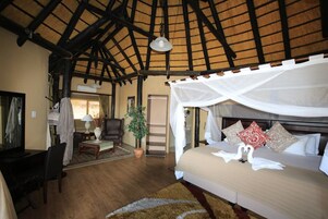Luxury Villa (Premium 9)