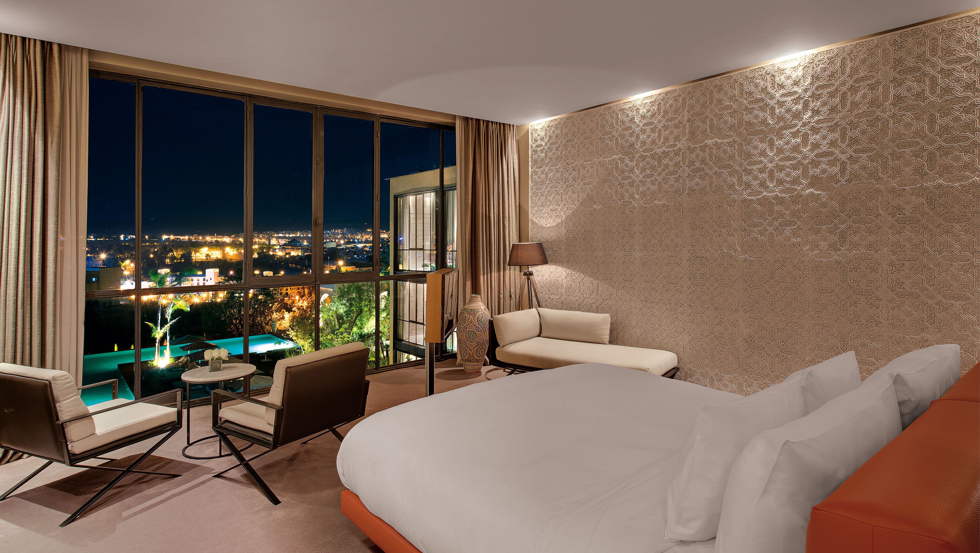 superior suite | 1 bedroom, egyptian cotton sheets, hypo-allergenic bedding, down duvets