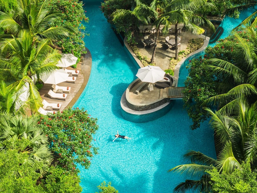 Outdoor pool, sun loungers