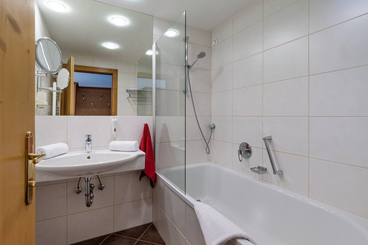 double room, balcony | bathroom | hair dryer, bathrobes, towels