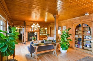 Mostrador de check-in y check-out