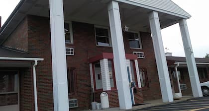 Colonial Inn Motel