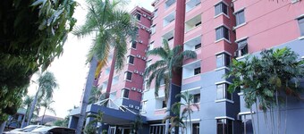 Sejahtera Family Hotel & Apartment