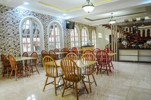 Daily local cuisine breakfast (IDR 40000 per person)