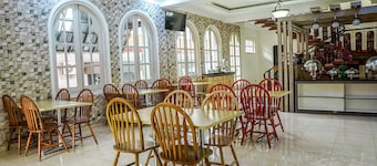 Airlangga Hotel