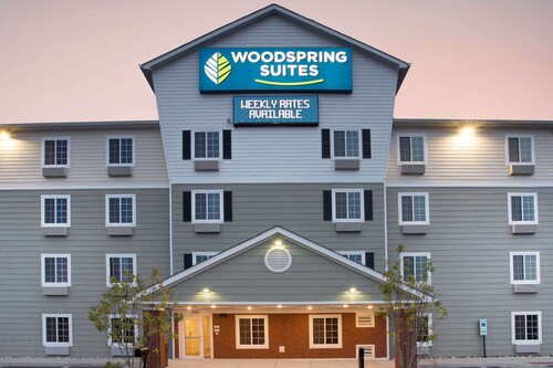 WoodSpring Suites Chesapeake - Norfolk Greenbrier