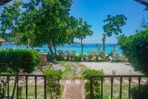 In-room safe, free WiFi - Phi Phi Nice Beach Resort (Ko Phi Phi)