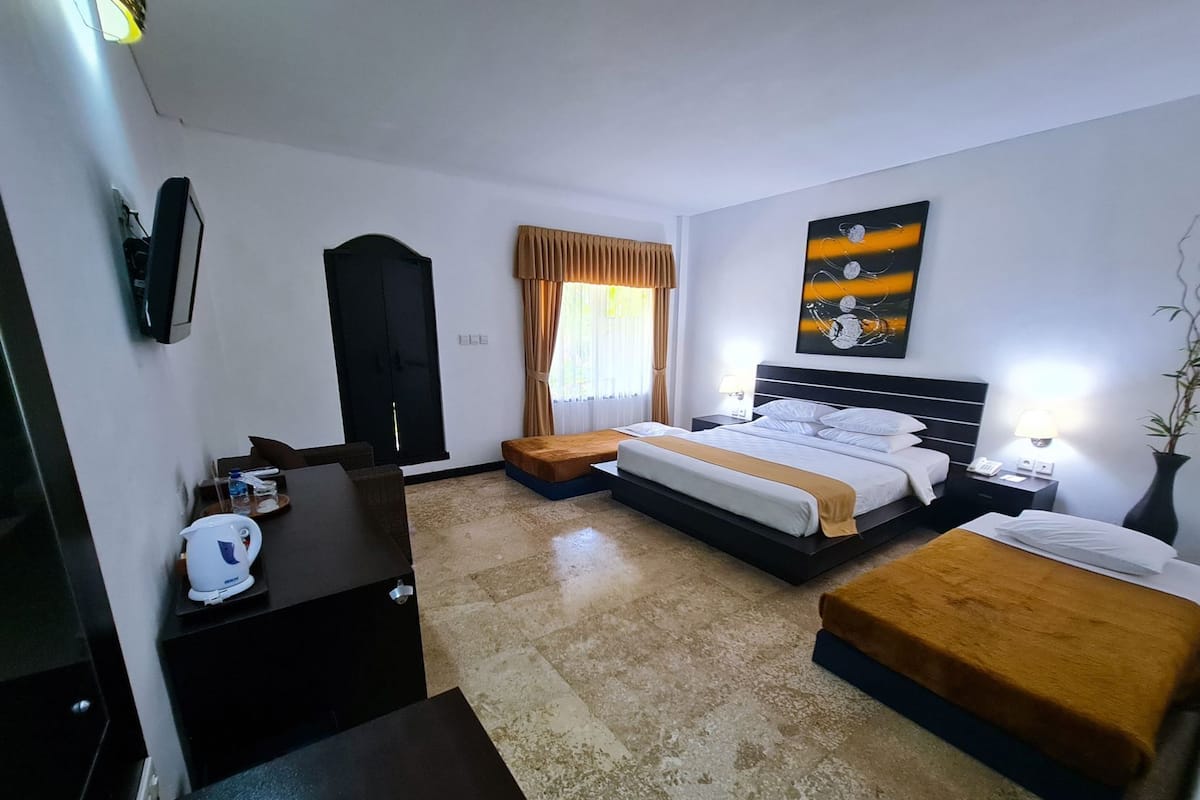 迷你吧、客房內保險箱、書桌、免費無線上網