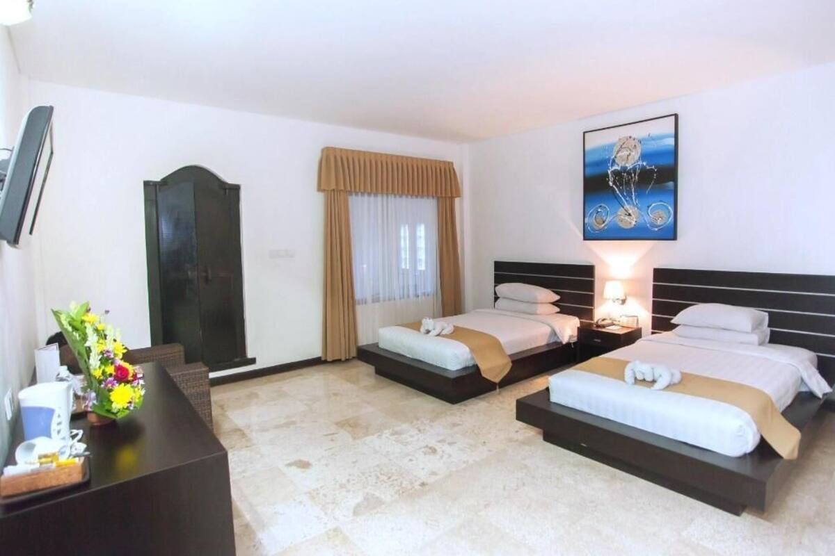 Minibar, värdeförvaringsskåp på rummet, skrivbord och gratis wi-fi