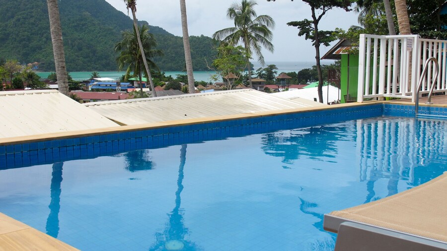 皮皮岛上坡村舍酒店