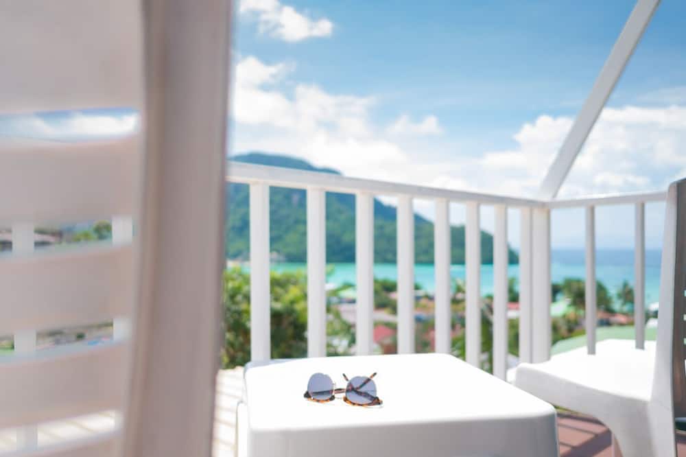 Phi Phi Uphill Cottage