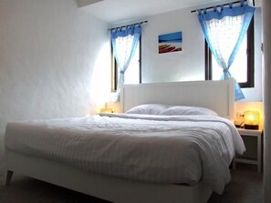 Standard-Doppelzimmer | Zimmersafe, Zustellbetten, kostenloses WLAN