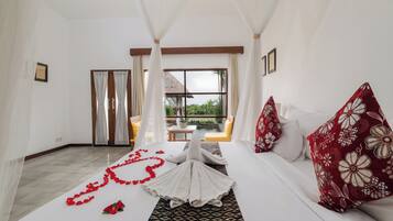 Comfort Villa, 1 Bedroom, Private Pool | Premium bedding, minibar, in-room safe, desk