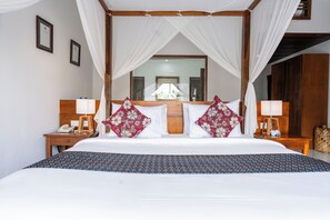 Grand Paddy View Pool Villa | Premium bedding, minibar, in-room safe, desk