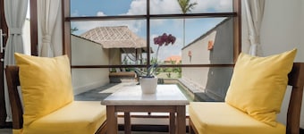 Alam Puisi Villa