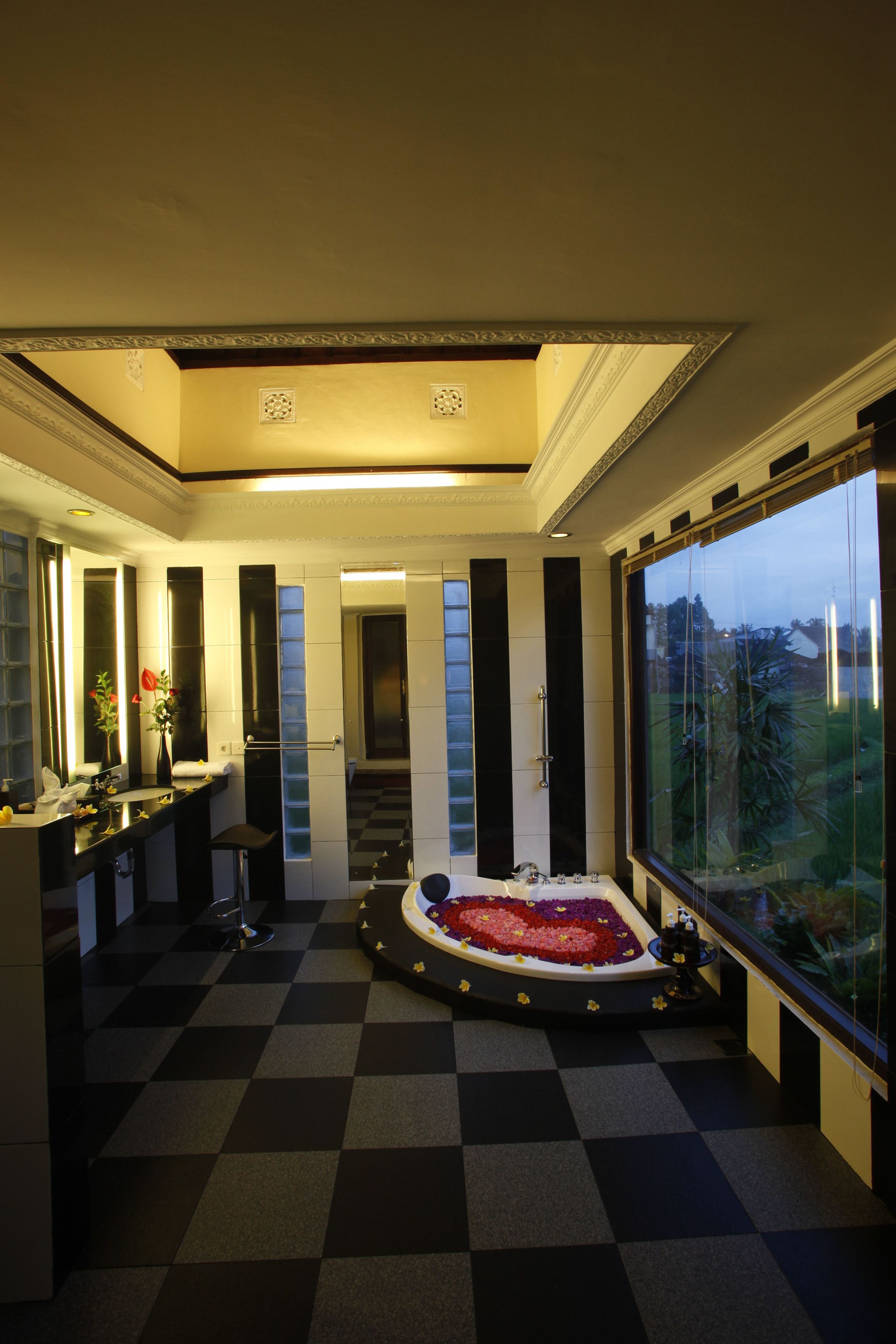 villa, 1 bedroom | bathroom | bathtub, deep-soaking bathtub, hair dryer, slippers