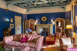 Interior - Augill Castle (Kirkby Stephen)