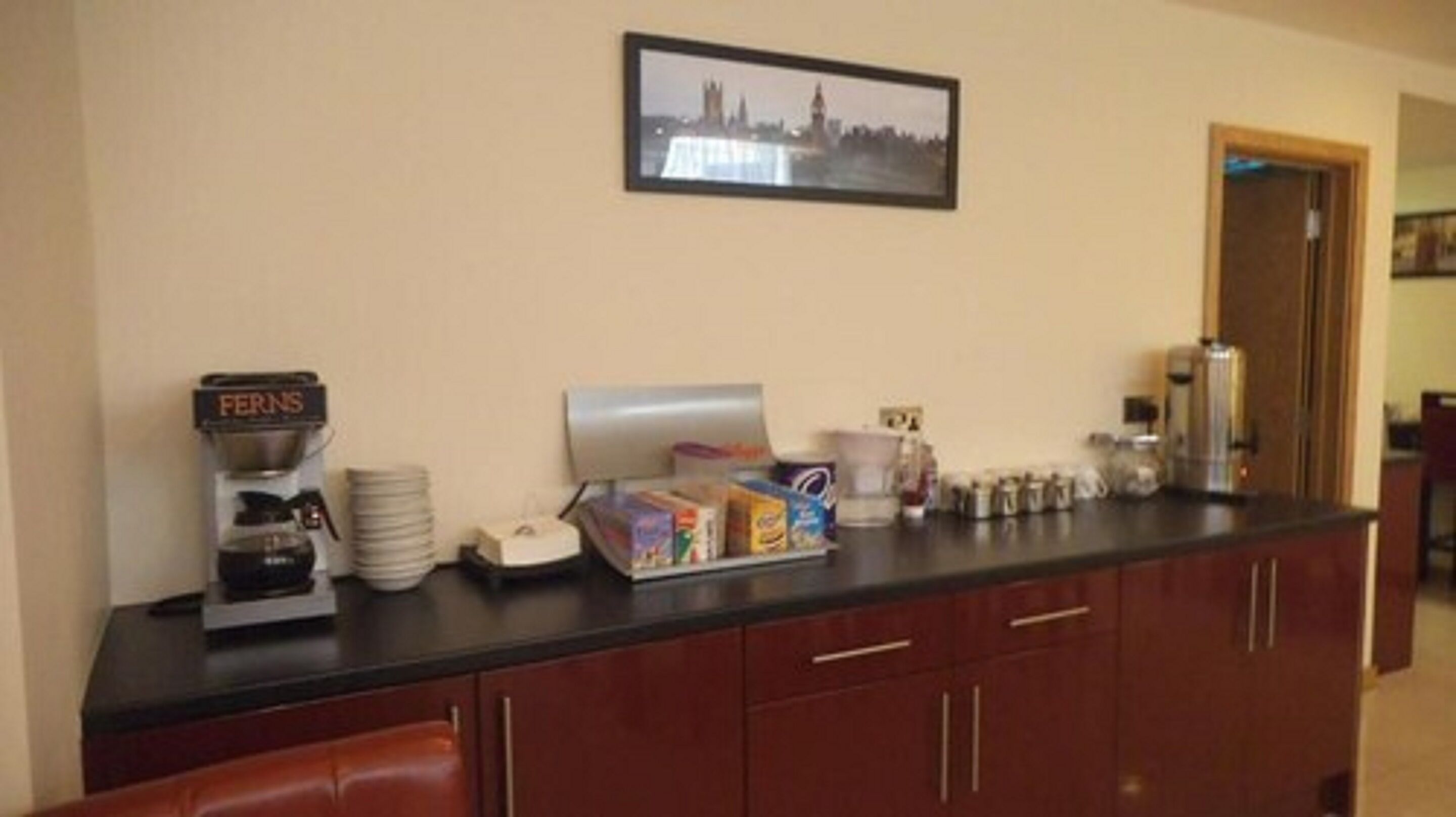 daily english breakfast (gbp 15 per person)