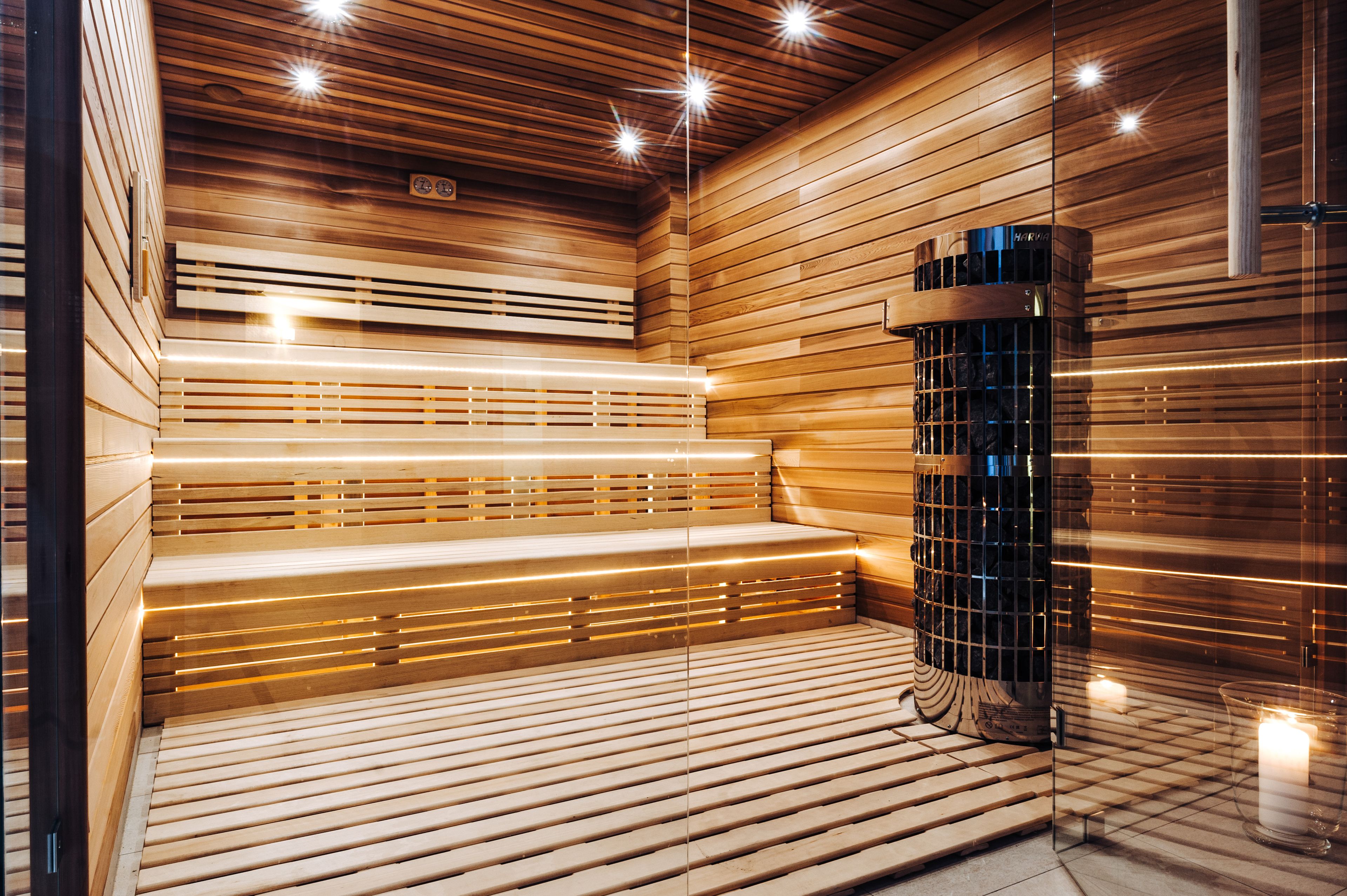 sauna, hot tub, body treatments, mud baths, hot stone massages
