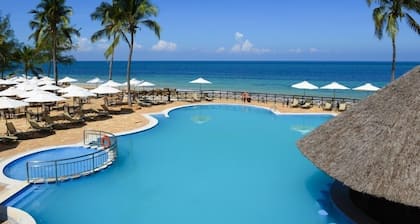 Ledger Plaza Bahari Beach