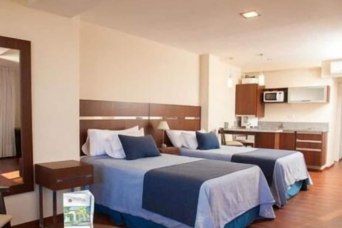 Minibar, coffre-fort pour ordinateur portable, rideaux dâobscurcissement