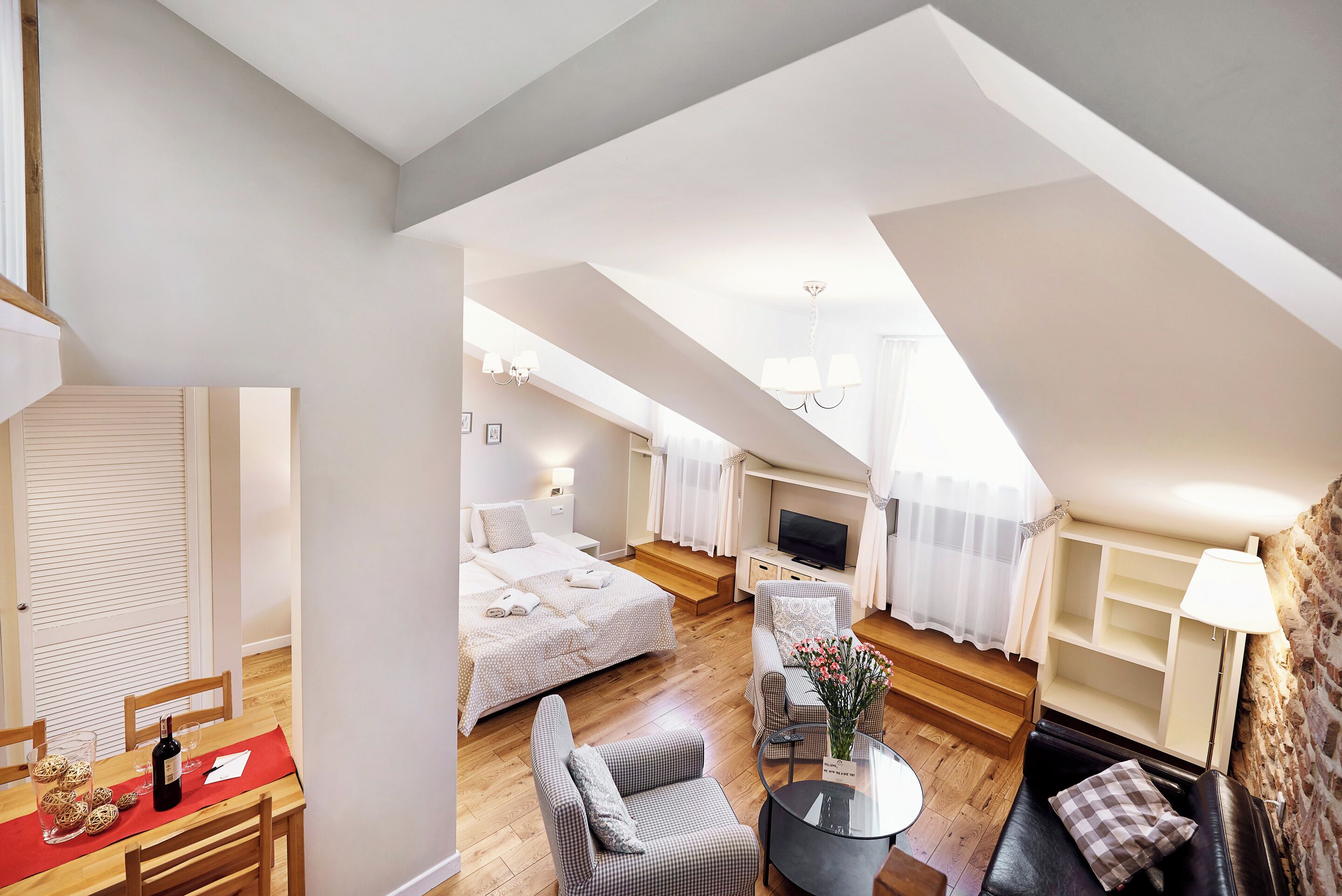 superior apartment, mezzanine | 1 bedroom, premium bedding, in-room safe, desk