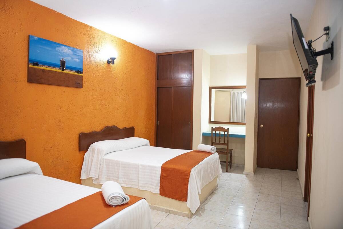 5 habitaciones y caja de seguridad en la habitación 