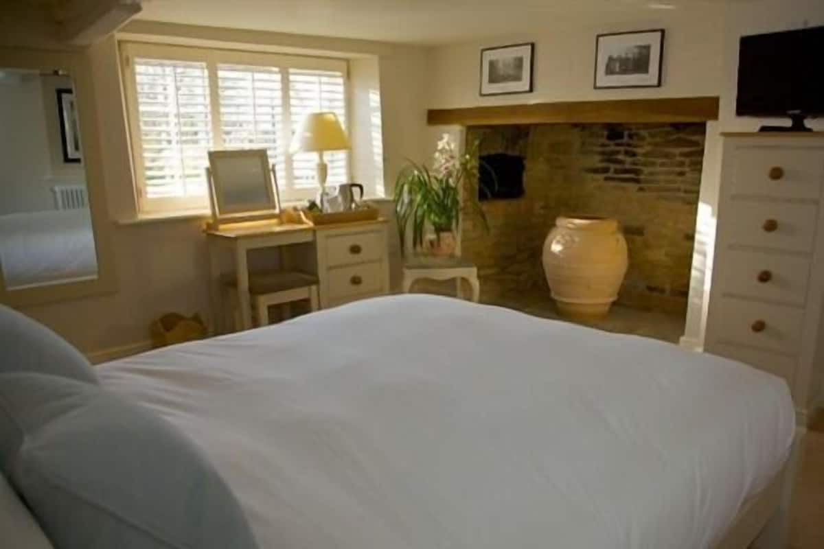 Chambre Double Luxe, salle de bains attenante