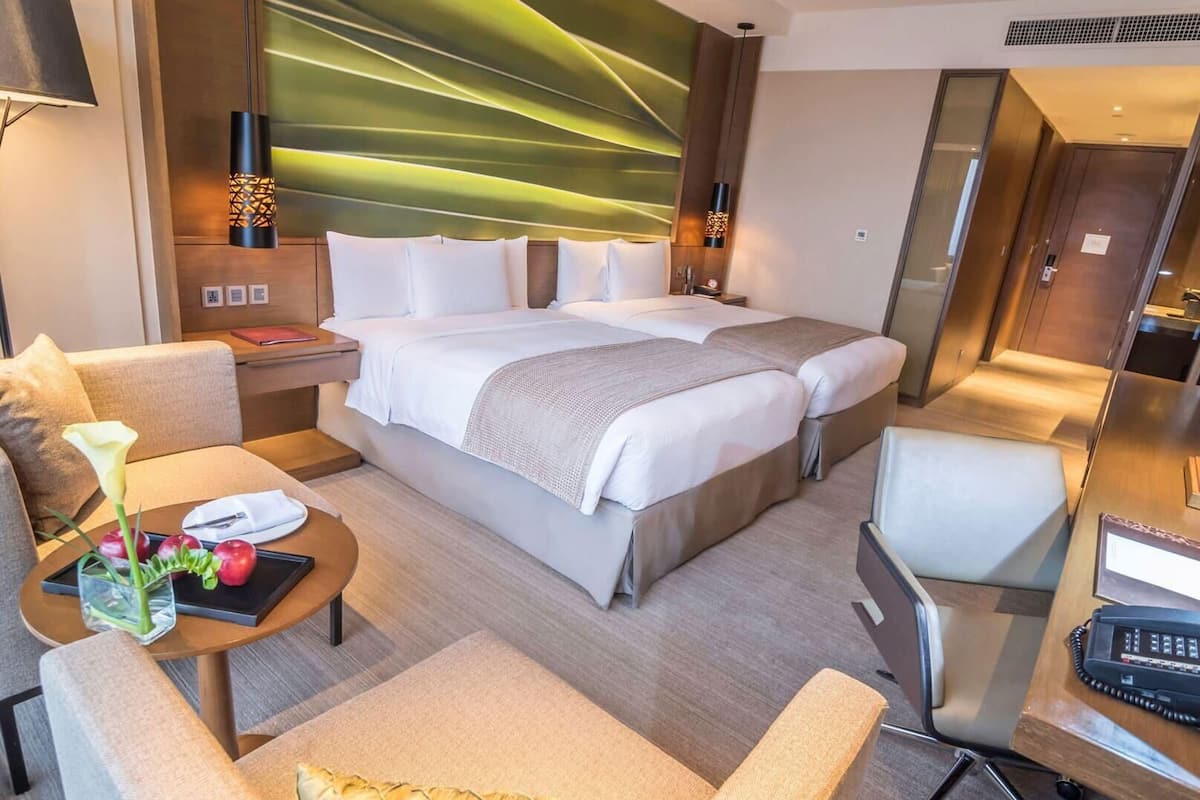 Minibar, Zimmersafe, individuell dekoriert, individuell eingerichtet