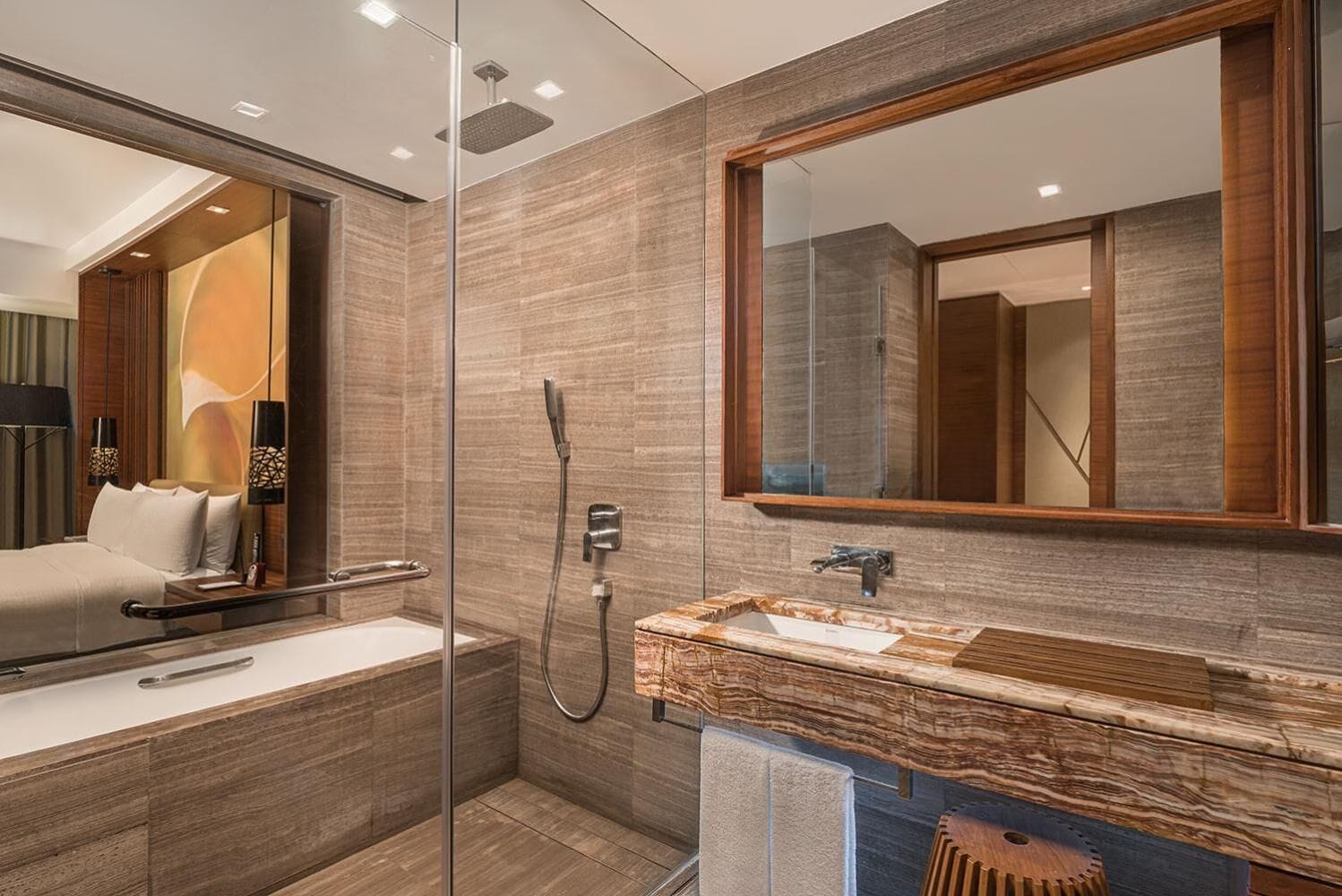 separate bathtub and shower, rainfall showerhead, free toiletries