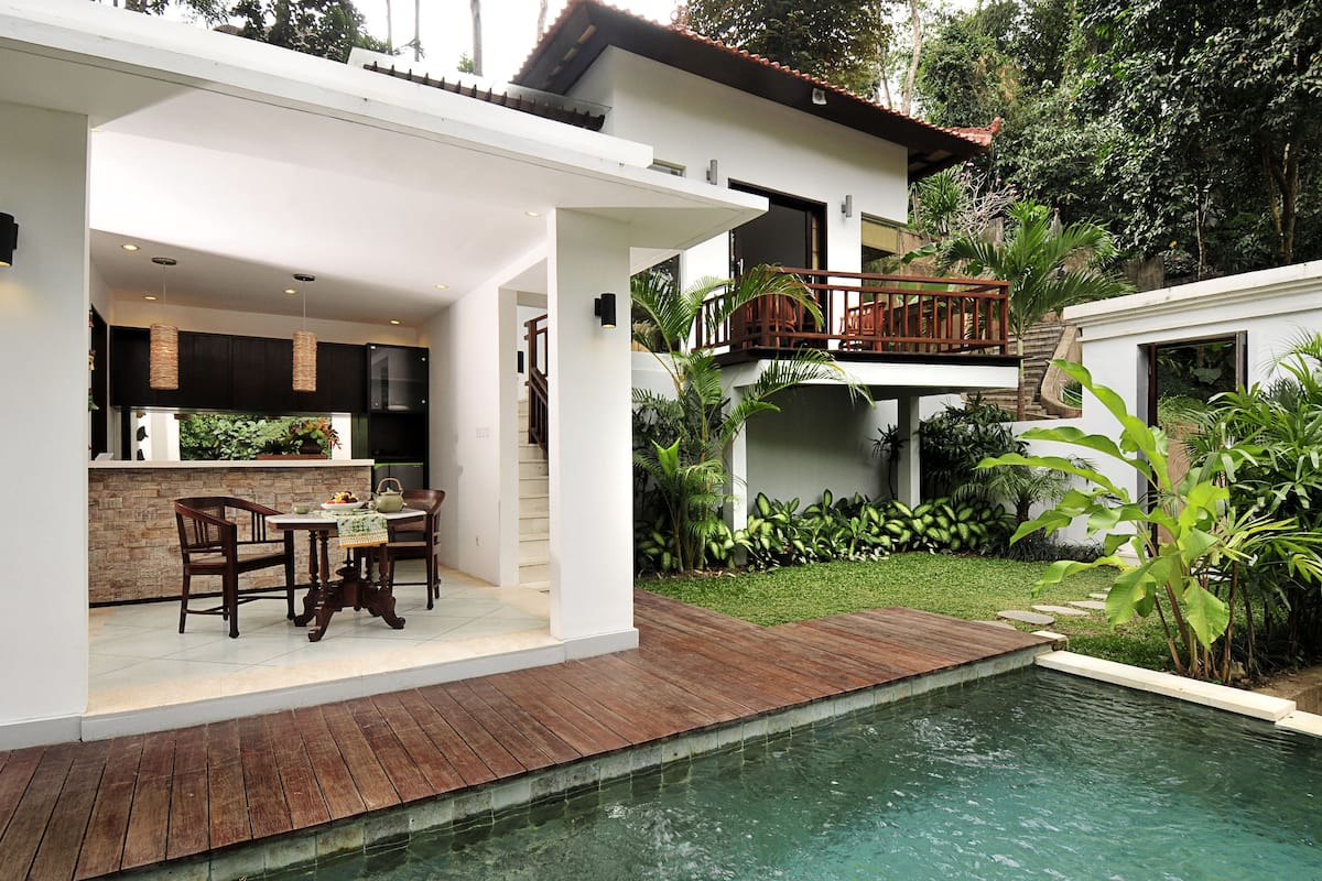Villa, 1 Bedroom (1 Bedroom Villa) | In-room dining
