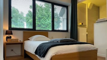 經典單人房, 1 張單人床 | 羽絨被、客房內保險箱、書桌、筆電工作空間