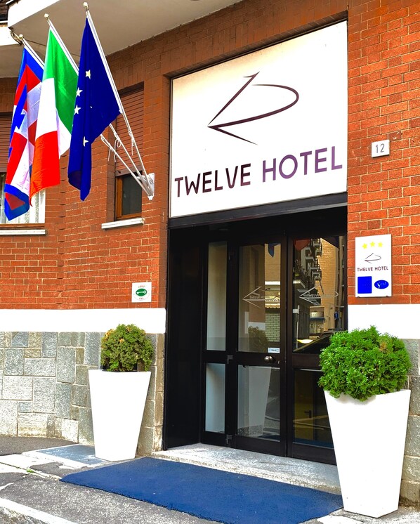 Front of property - Twelve Hotel (Moncalieri)