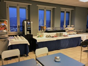 Desayuno diario por un coste adicional