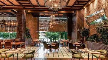 15 restaurants servant le dßner, spécialités Cuisine turque
