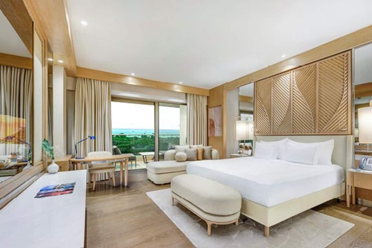 Jade Room Sea View