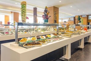Buffet - Orka Sunlife Resort hotel and Aquapark (Fethiye)